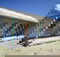 Brackens Hut - Northern Rivers Accommodation