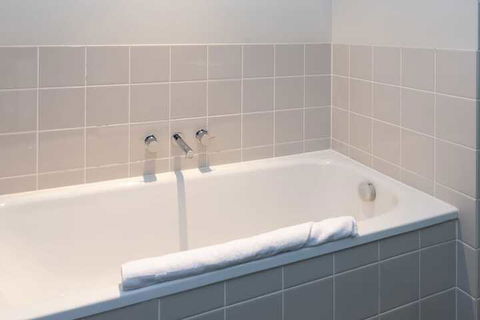 Luxury East Melbourne Apartment - Northern Rivers Accommodation 2