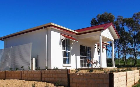 1837 Barossa Luxury Cottages Lyndoch SA - Northern Rivers Accommodation 2