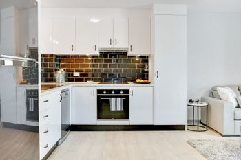 Mooloolaba Apartment With Marina Views - Northern Rivers Accommodation 2