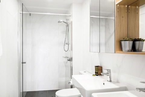 Adam + Eve 2 Bedroom Luxury Apartment - Northern Rivers Accommodation 7