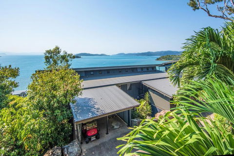 Sea View Shorelines Hamilton Island - Northern Rivers Accommodation 1
