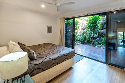 Sea View Shorelines Hamilton Island - Northern Rivers Accommodation 5