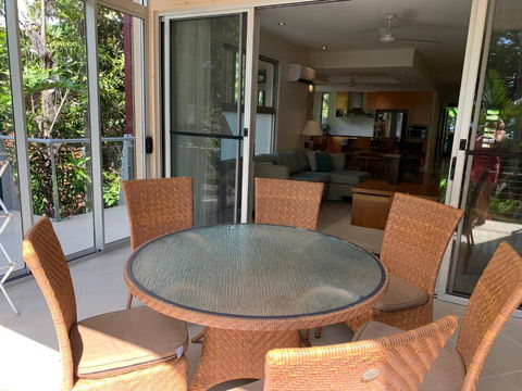 Beach House Apartment 1 - Northern Rivers Accommodation 1