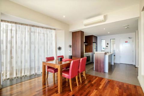 Oscars View Airlie Beach - Northern Rivers Accommodation 5