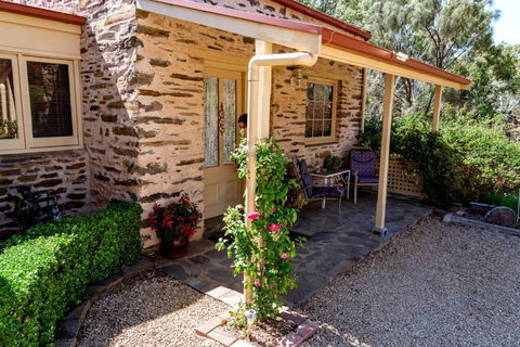 Gasworks B & B Cottages - Northern Rivers Accommodation 4