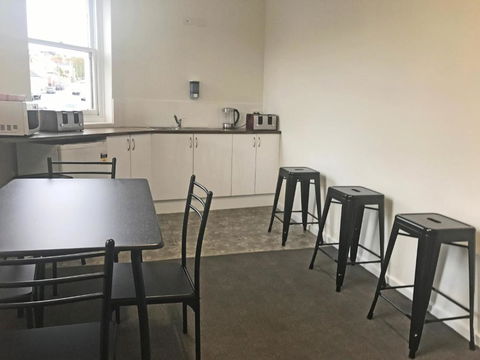 Okeefes Hotel Backpackers - Northern Rivers Accommodation 4