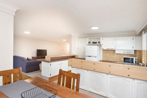 Sandbar 401 1 3 Head Street Forster - Northern Rivers Accommodation 5