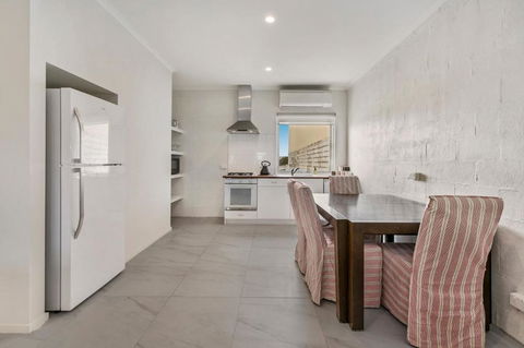 Sorrento Beach Abode - Northern Rivers Accommodation 4