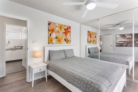 Laman Lodge Unit 2 15 Laman Street - Northern Rivers Accommodation 4