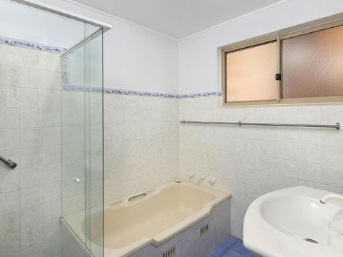 By The Sea Cumbernauld #1 1 / 12 Terrigal Esp Terrigal - Northern Rivers Accommodation 2