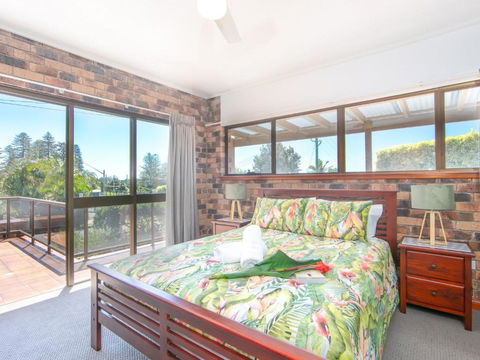 Doncaster Yamba Main Beach & Sea Pool - Northern Rivers Accommodation 5