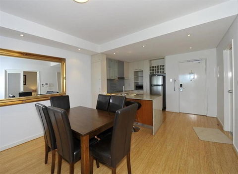 Mandurah Magic Penthouse. - Northern Rivers Accommodation 6