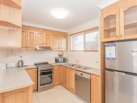 Lakeside 3 / 37 Cobbon Crescent - Northern Rivers Accommodation 1