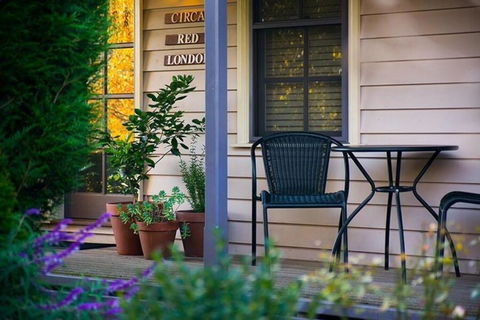 Circa Red London Daylesford - Northern Rivers Accommodation 5