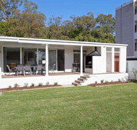 3 Lillian Street fantastic house so close to the water - Northern Rivers Accommodation