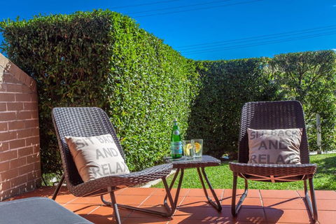 Surfside6 At James Cook Clarkes Beach - Northern Rivers Accommodation 4