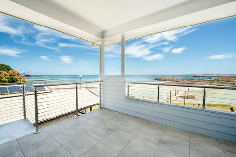 Wallaroo Beachfront Tourist Park - Northern Rivers Accommodation 5