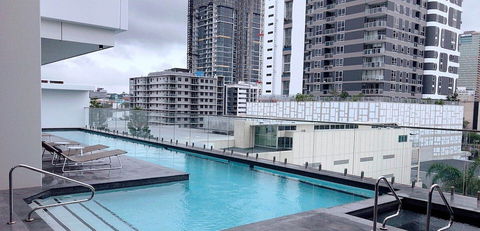 Hostrelax Residences On Merivale - Northern Rivers Accommodation 3