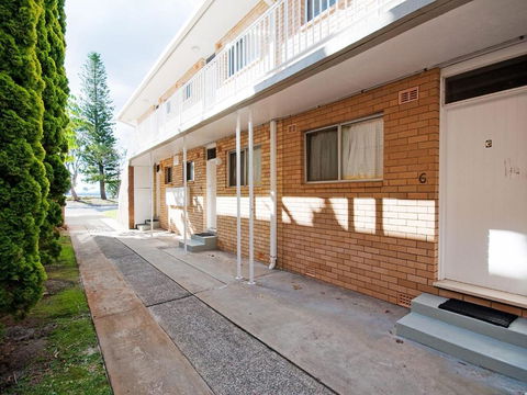 Beachside Shoal Bay Unit 6 - Northern Rivers Accommodation 3