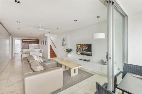Unit 206 Plantation Rainbow Beach Incredible Views Top Floor Ocean Facing - Northern Rivers Accommodation 1