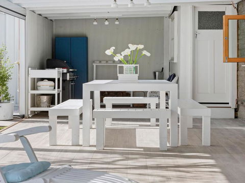 SANTORINI BEACH HOUSE SAFETY BEACH - Northern Rivers Accommodation 1