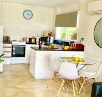PARADISE COURT VILLA 1 free wifi - Northern Rivers Accommodation