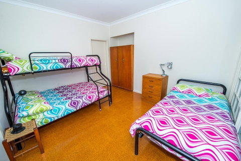 Shoal Bay Avenue Unit 7 - Northern Rivers Accommodation 1