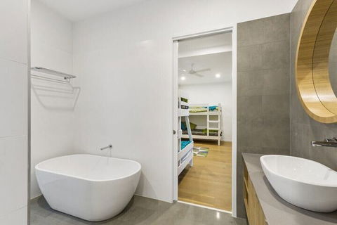 Sea Gem On Eclipse - Northern Rivers Accommodation 3