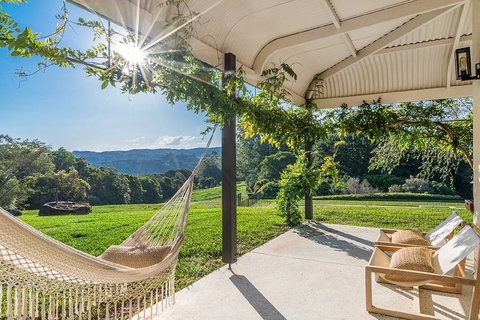 Your Luxury Escape - Fairway - Northern Rivers Accommodation 0