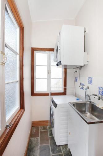 BEACH SHOPS & FABULOUS VACATION HOME! - Northern Rivers Accommodation 5