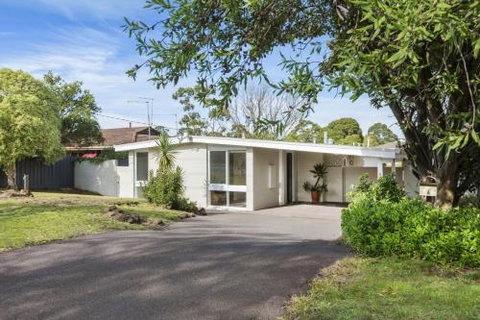 SUNKISSED MORNINGTON - Northern Rivers Accommodation 2