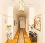 Hillside Cottage  Comfy Spacious Walk to CBD  Stannies - Northern Rivers Accommodation