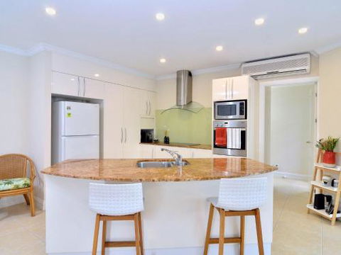 Walk To The Ocean In Five Minutes - Northern Rivers Accommodation 3