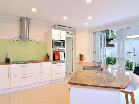 Walk To The Ocean In Five Minutes - Northern Rivers Accommodation 4