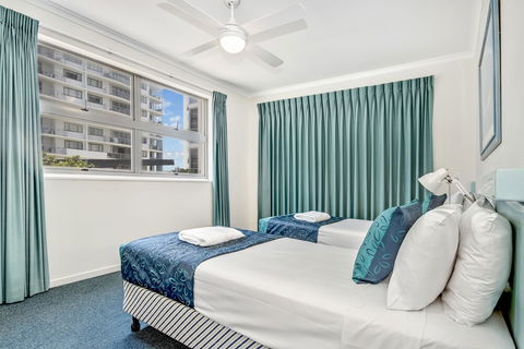 Spin13 - Escape To Mooloolaba Esplanade - Northern Rivers Accommodation 4