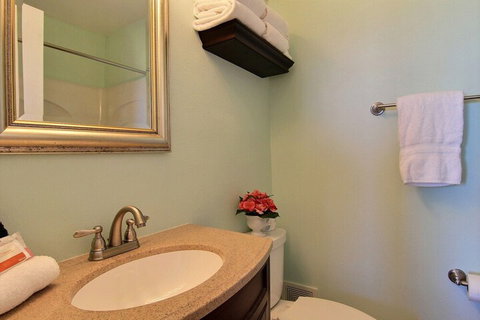 The Pier Coogee - Northern Rivers Accommodation 1