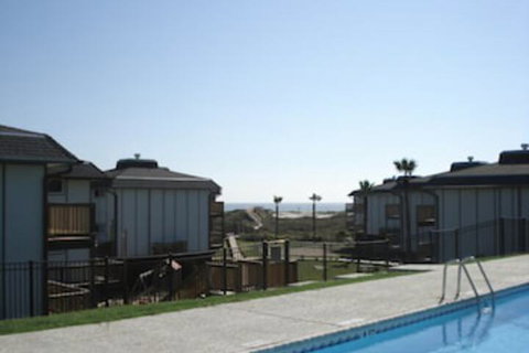 The Pier Coogee - Northern Rivers Accommodation 0