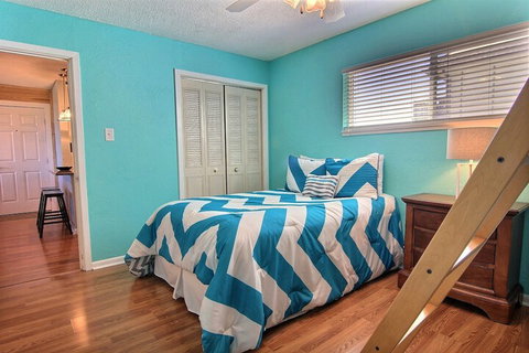 The Pier Coogee - Northern Rivers Accommodation 2