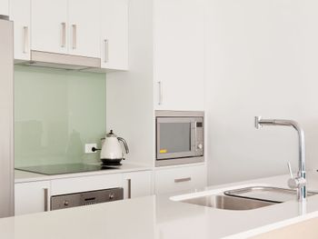 The Shoal Apartments Unit 506 / 4 8 Bullecourt Street - Northern Rivers Accommodation 1