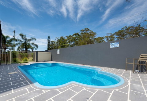 Beach Club 18 Nelson Bay - Northern Rivers Accommodation 1