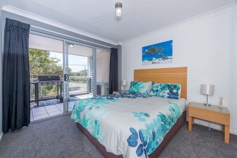 Beach Club 18 Nelson Bay - Northern Rivers Accommodation 3