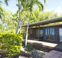 Salty House - Northern Rivers Accommodation