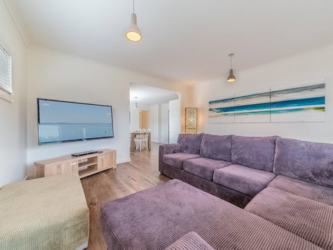 Genesta 5B House In Cowes - Northern Rivers Accommodation 2