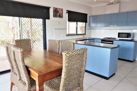Ningaloo Breeze Villa 6 - Northern Rivers Accommodation 1