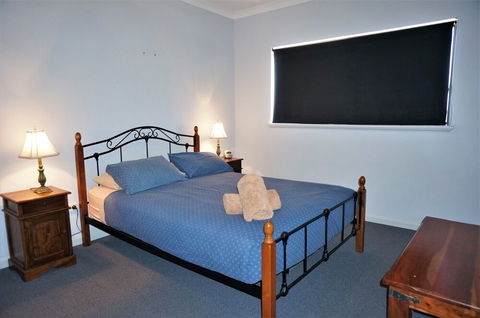 Ningaloo Breeze Villa 6 - Northern Rivers Accommodation 3