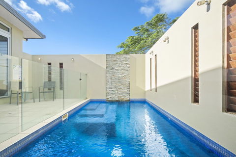 Whitsunday Views - Northern Rivers Accommodation 1