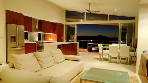Whitsunday Views - Northern Rivers Accommodation 2
