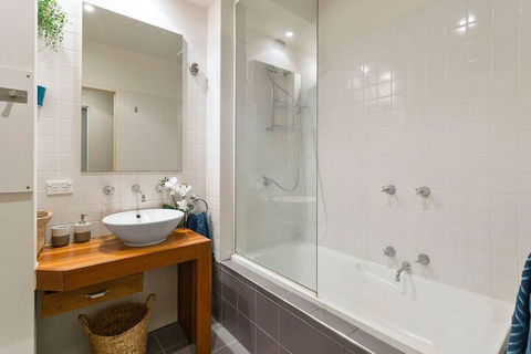 JOLI Directly Opposite MCG - Northern Rivers Accommodation 3