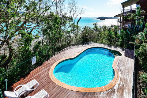 Casuarina Cove 16 Ocean View Deluxe Refurbished 3 Bedroom House Near Marina With Golf Buggy - Northern Rivers Accommodation 2